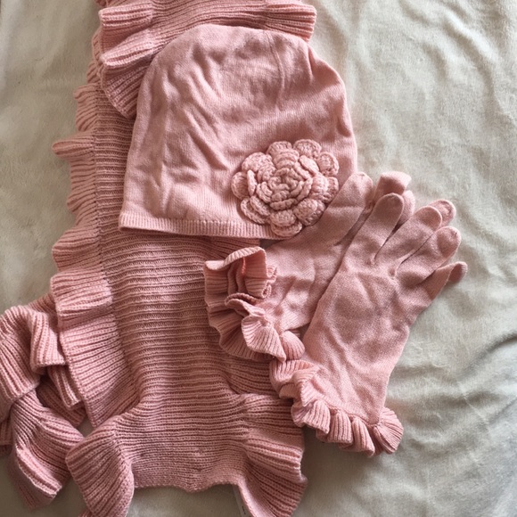 Land's End cherry pink ruffle scarf hat globes - Picture 2 of 8